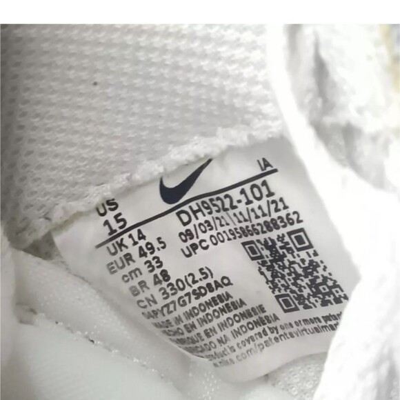 Athletic_Shoes